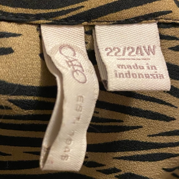 Cato tunic size 22/24. - Picture 4 of 6